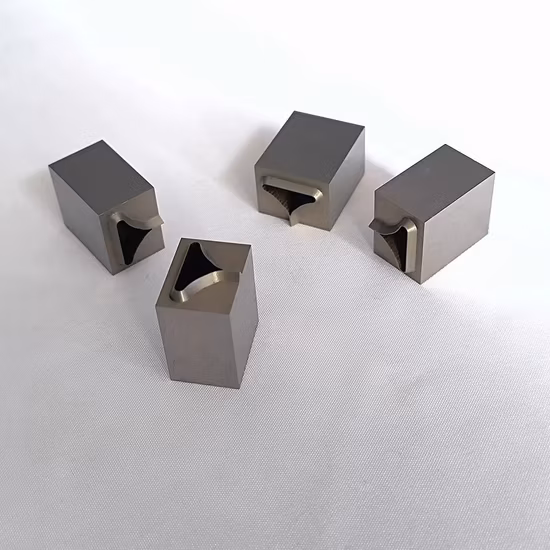 Professional Factory Custom-Made Blade Cut Foam Sponge Band Knife Band Knife for Cloth Cutting Machine